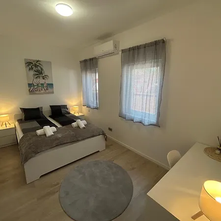 Balaton Royal شقة