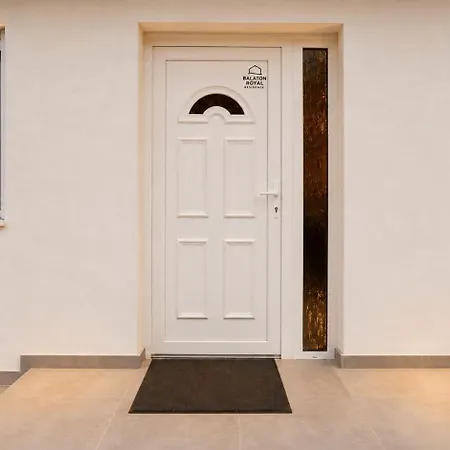 Balaton Royal Appartement *